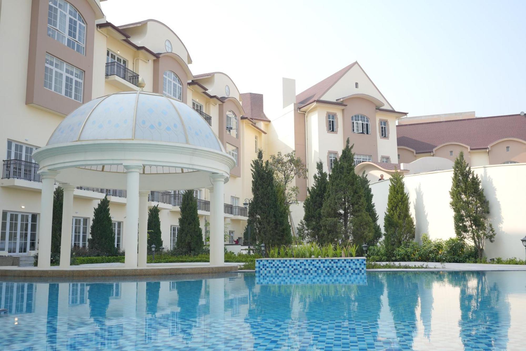 Legend Valley Hotel Ha Nam Phủ Lý エクステリア 写真