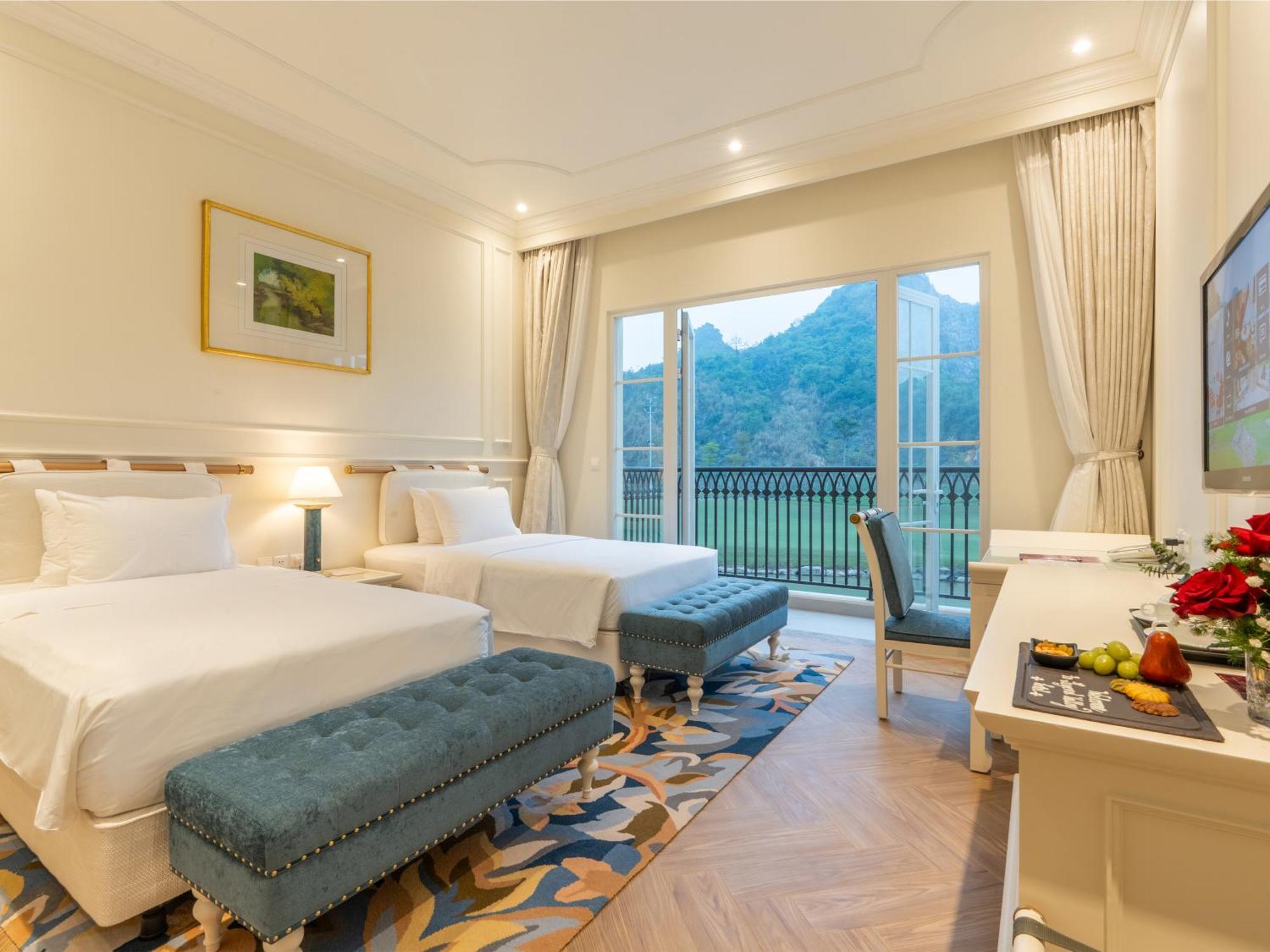 Legend Valley Hotel Ha Nam Phủ Lý エクステリア 写真